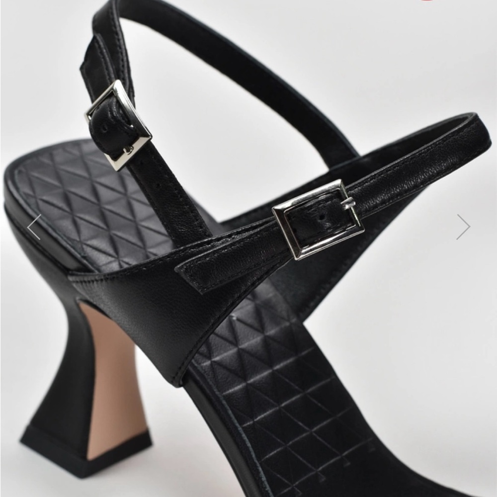 Heeled sandals - Picture 3 of 5